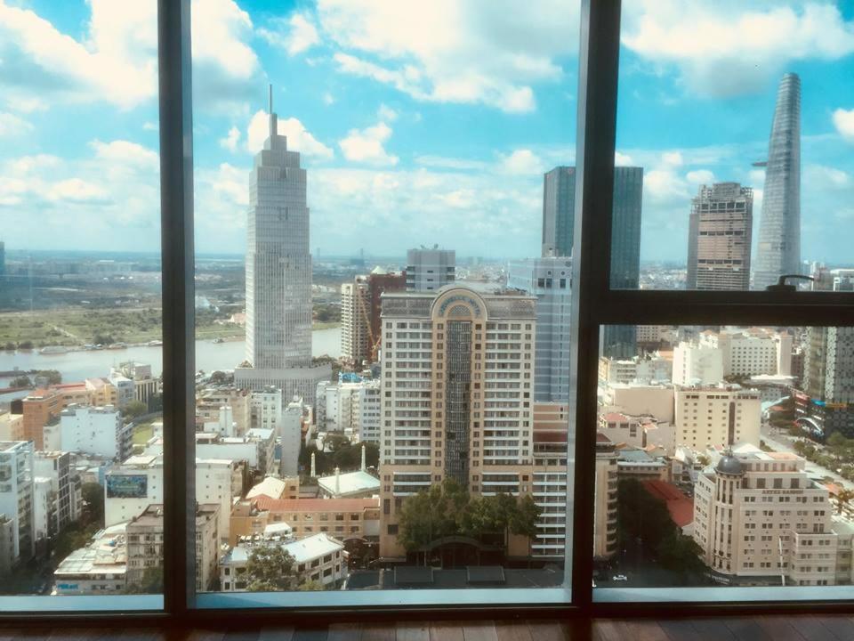 Spectacular Vincom Penthouse Downtown District 1