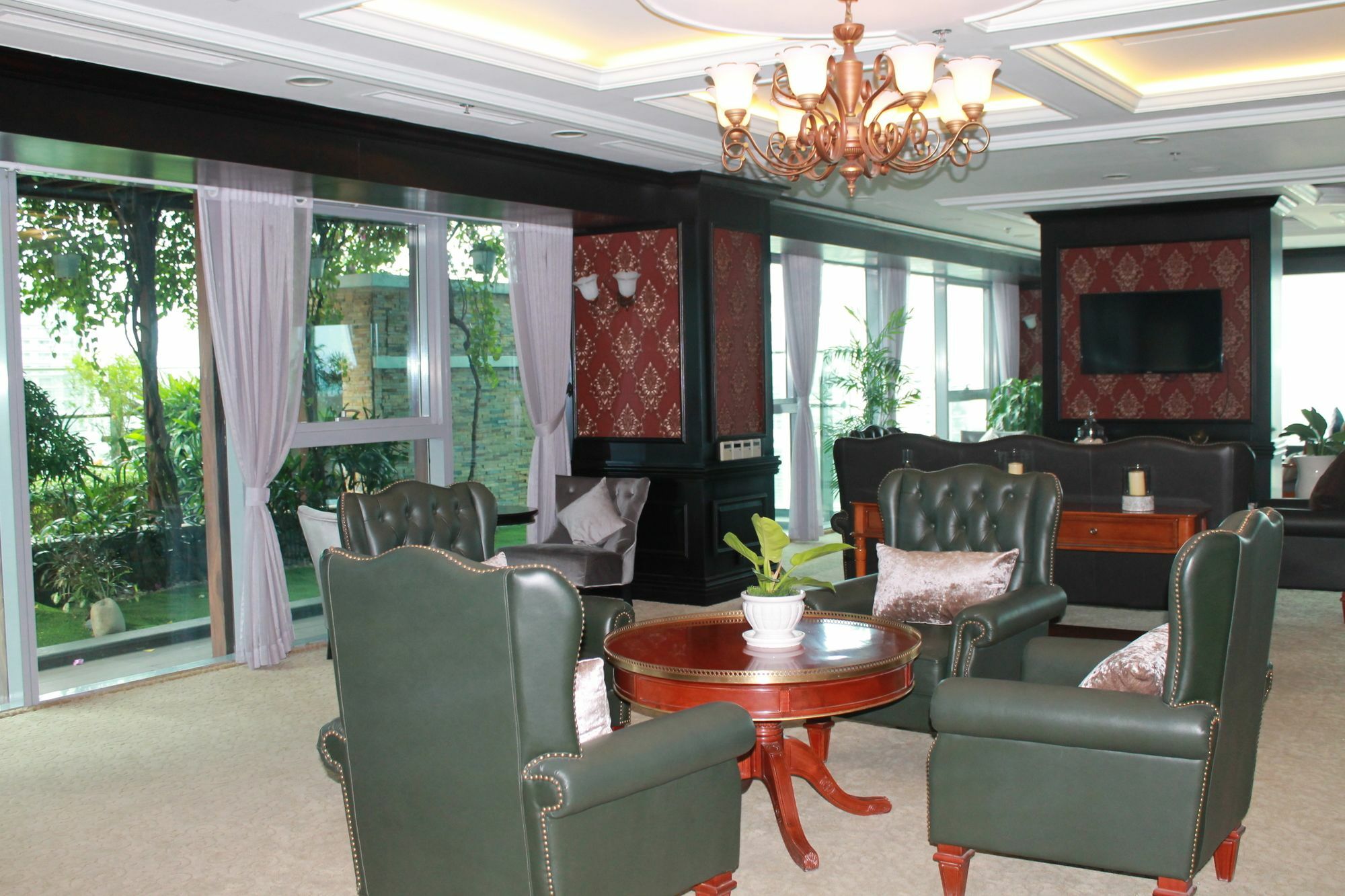 Spectacular Vincom Penthouse Downtown District 1 * Ho Chi Minh City